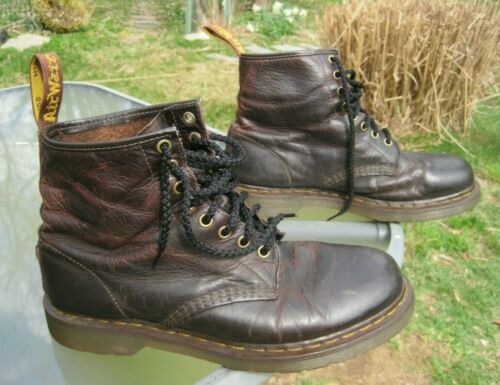 Dr Doc Martens Finnegan Shoes Mens 9 Black Leather Grunge 