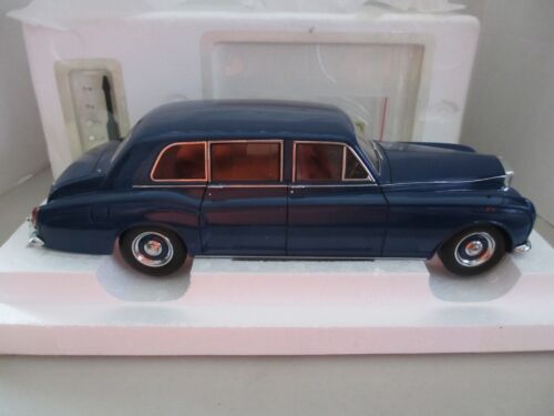 RARE ROLLS-ROYCE PHANTOM VI BLUE DIECAST 1:18 SCALE LIMITED EDITION 377 OF 999