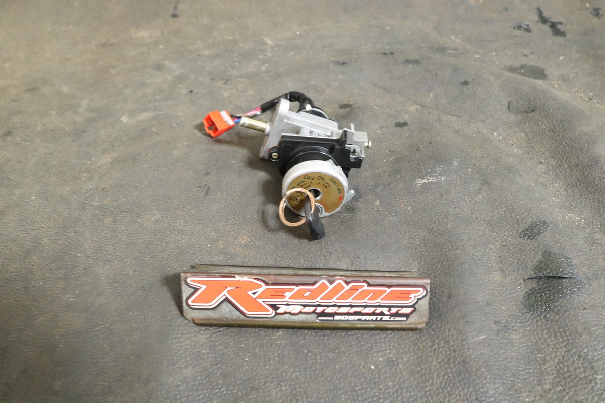 2014 YAMAHA ZUMA 125 YW125 IGNITION LOCK W KEY 32S-WH203-04