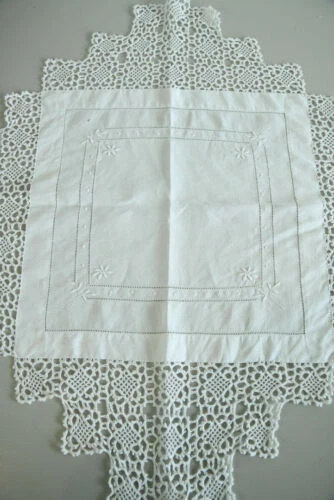 Linen Table Linen Collectable Tablecloths