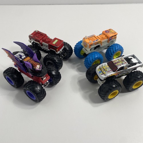 HOT WHEELS MONSTER JAM TRUCKS (LOT OF 4) Fire trucks, Battitude, & Wild Streak