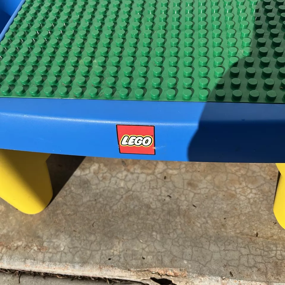 LEGO DUPLO Lap Building Table With Two Sided Storage # 72635 1988 USA Made - Image 2 of 4