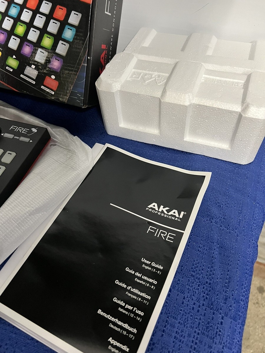 【ケース付き】AKAI FIRE Amazon.com: AKAI Professional Fire (Controller Only) – USB