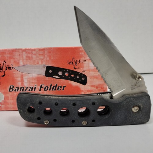 Frost Cutlery Flying Falcon Banzai Folder Pocket Knife 15-374B, 4.25" Closed NIB - Picture 2 of 6