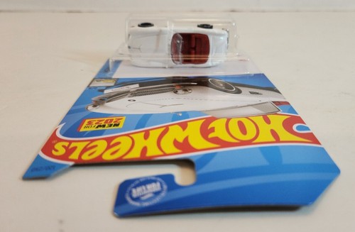 Hot Wheels BMW 507 Factory Fresh 120/250 - Picture 6 of 10