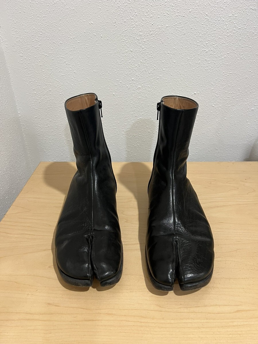 Maison Margiela Tabi Leather Flat Ankle Boots EU 42 Men