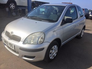 2005-05-Toyota-Yaris-1-0-VVT-i-T2-LOW-MILES-44100-WARRANTY-SERVICE-HISTORY