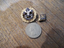 2 OLD BOY SCOUT OF AMERICA PIN LOT GOLD BLUE ENAMEL ANTIQUE VINTAGE BSA EAGLE
