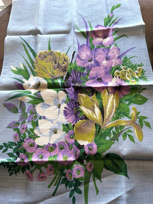 Lovely Ulster Floral Bouquet Tea Towel NWT Linen Blue Purple Phlox Peony Daisy