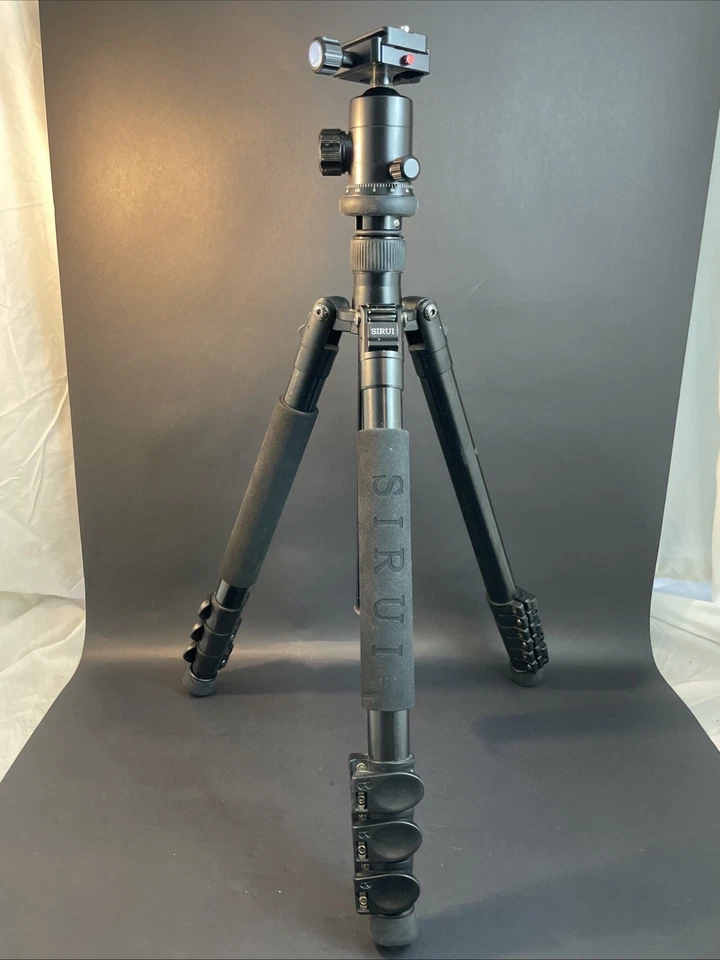 Sirui ET-2004 Aluminum Tripod Black Ball Head - Image 3 of 4