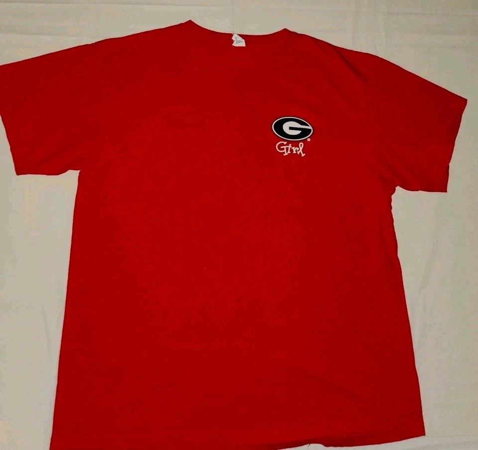 Lifes A Beach Georgia Girl Red T-Shirt Size XLarge Women’s UGA Measuring 44"×28" - Image 4 of 4