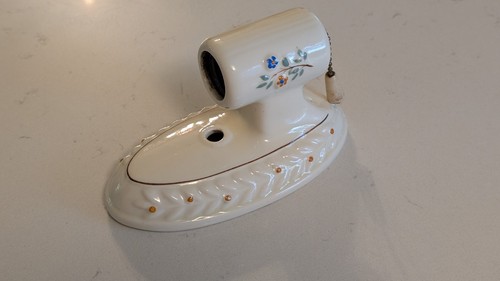 Vintage 1930s Porcelainart Deco Light Wall fixture Sconce W/ Pull Chain, Outlet - Picture 4 of 8