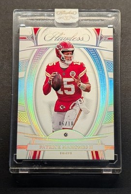 PATRICK MAHOMES 2022 Flawless Diamond Holo Foil SSP /10