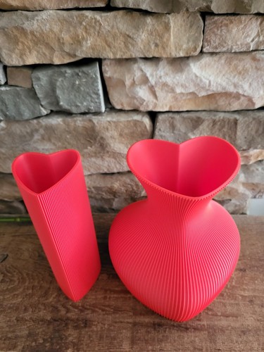 Heart Shaped Vase, Valentine’s Day Gift Home Decor, Strips, Waterproof - Picture 10 of 11