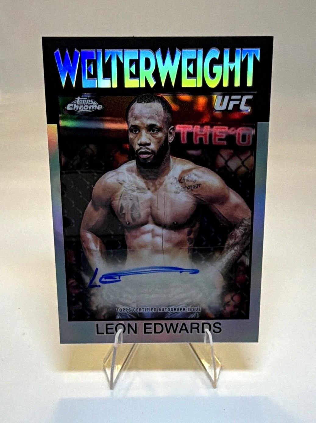Topps Chrome UFC 2026 Leon Edwards 1986 Signatures Auto Refractor #86S-LE