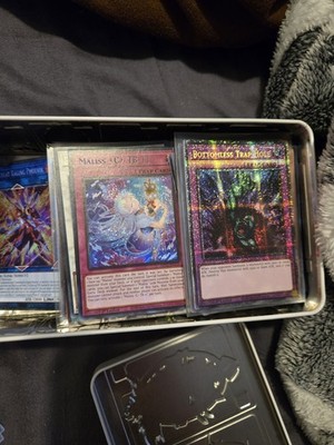 Yu-Gi-Oh 2,739 cards MASSIVE CARD LOT.