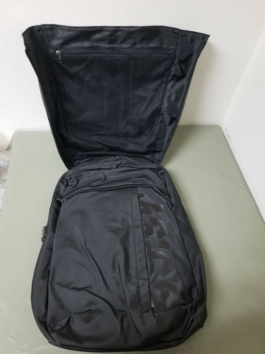 New Asics Womens Converted Weekender Backpack. Retail 74.00 - Picture 8 of 11