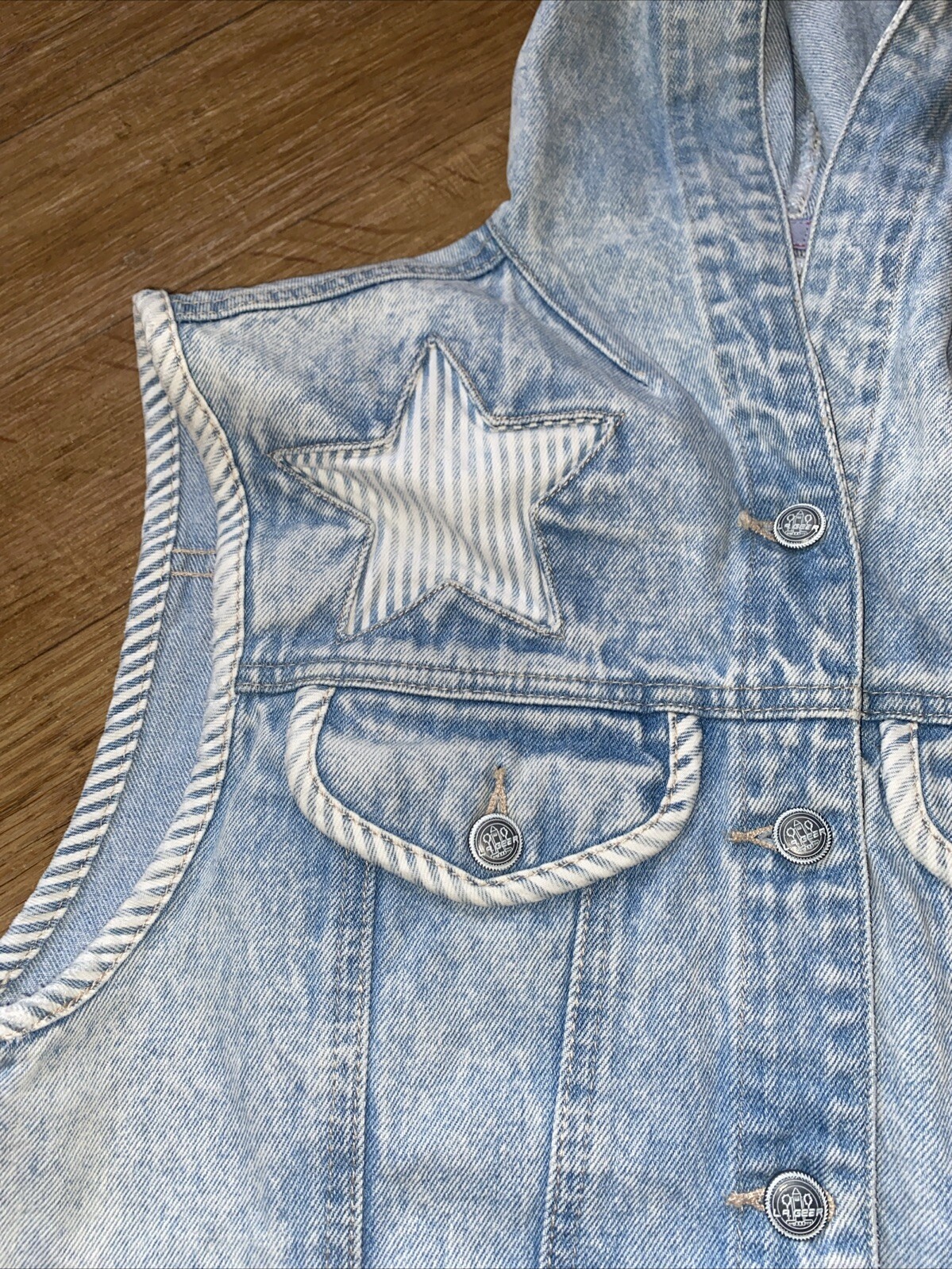 Vtg RARE 80s/90s LA Gear Denim Vest Hood Crop Light Blue Wash Size M 10  5 image 2