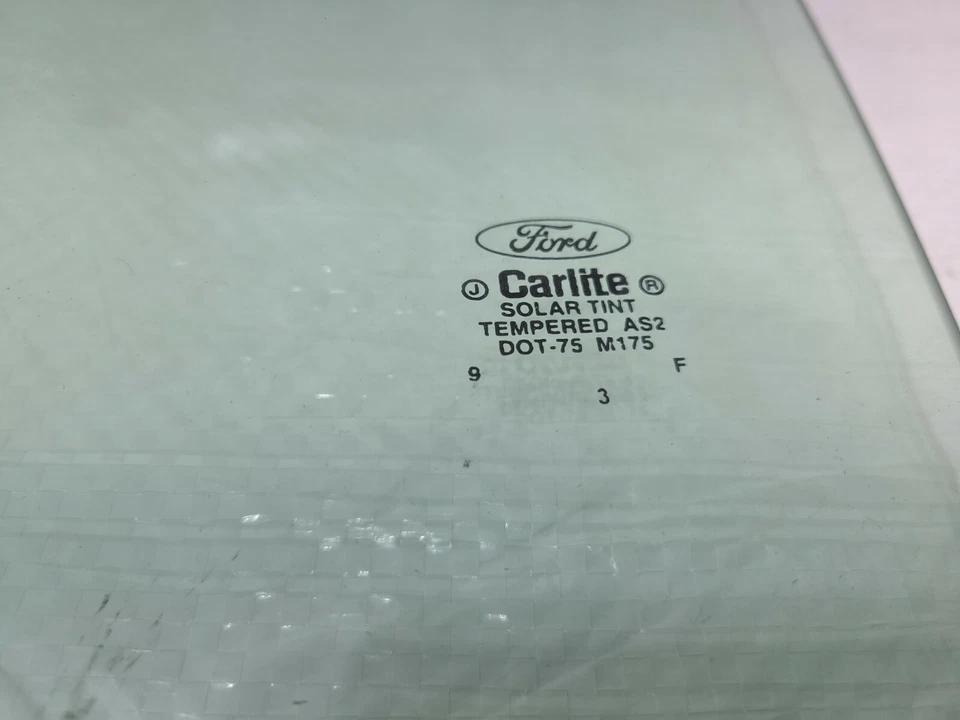 2010 福特金牛座左后驱动侧门窗玻璃原始设备制造商工厂 — 第 2/2 张图片