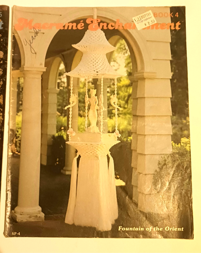 1980's MACRAME ENCHANTMENT Pattern Books 3 Volumes; 3,4 & 5 *Signed Sandy Peach - Picture 5 of 9