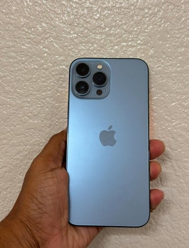 Apple iPhone 13 Pro Max - 128 GB - Blue (Unlocked) - Picture 8 of 9
