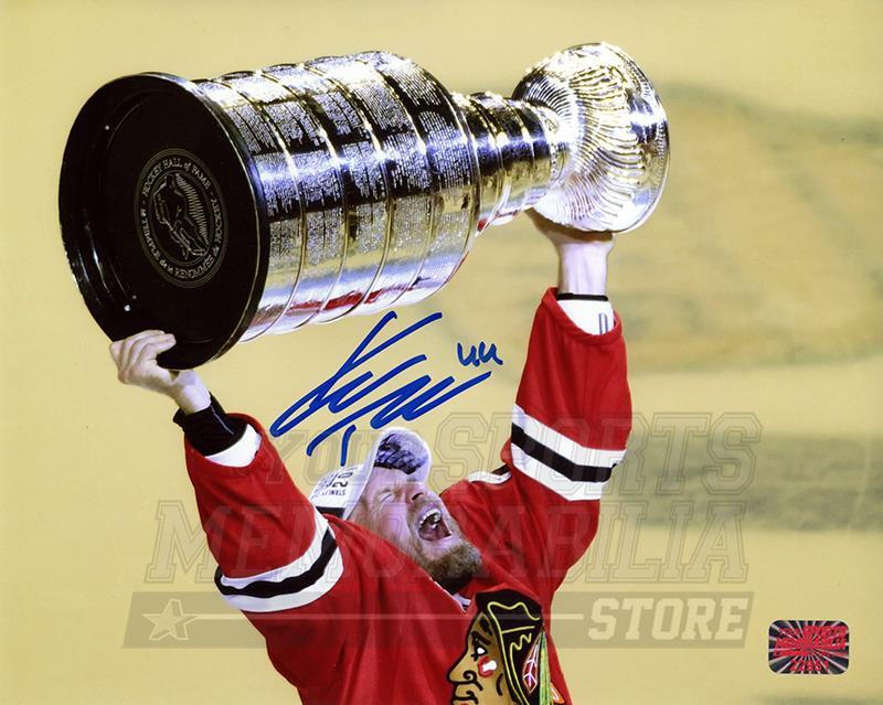 Kimmo Timonen Chicago Blackhawks Signed Autographed Raising Stanley Cup  8x10 C