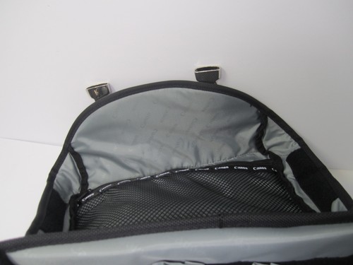 NEW Canon Gadget Bag 200DG Digital For All EOS and Rebel Cameras Black/Grey NWT - Picture 8 of 9