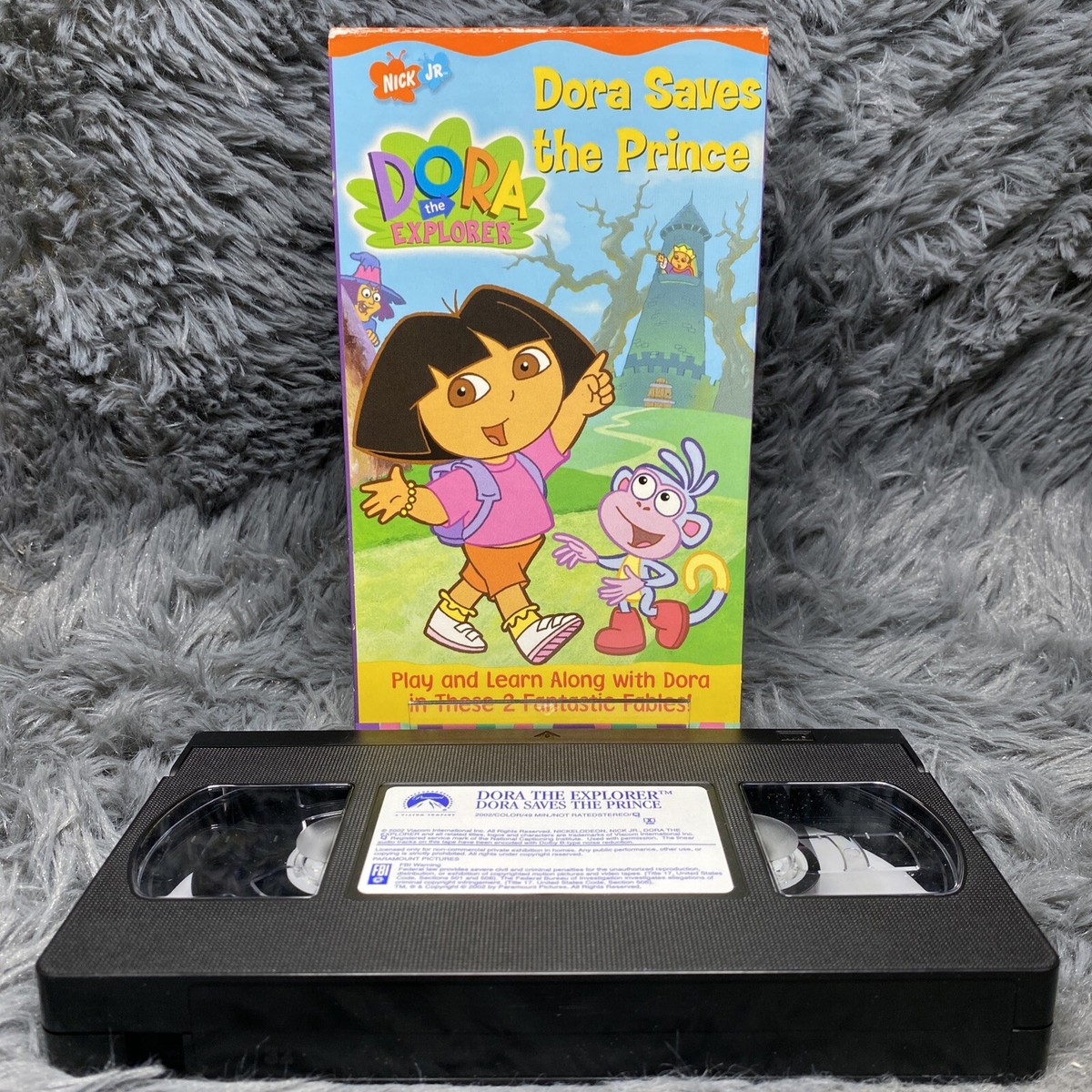 Dora the Explorer, Dora Saves the Prince VHS Tape 2002 Nickelodeon