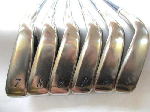 Dunlop XXIO 8 Ladies 6 Iron Set 7-9 P,A,S Right-Handed Senior MP800L 5987 - Picture 3 of 8