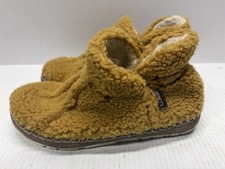 LL Bean Cozy Sherpa Fleece Slipper Booties Women  s 10 Loungewear Casual EUC