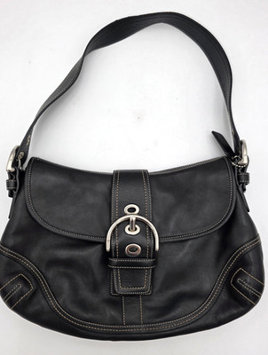 Coach Soho Black Leather Flap Shoulder Bag F10192 Buckle Accent Hobo Purse Y2k