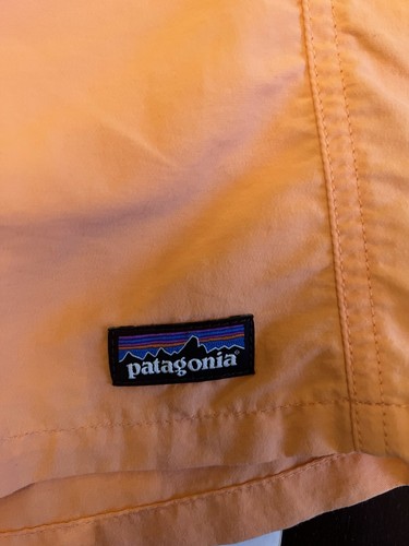 Patagonia Women's Baggies Shorts Orange Color Size Large - Picture 2 of 5