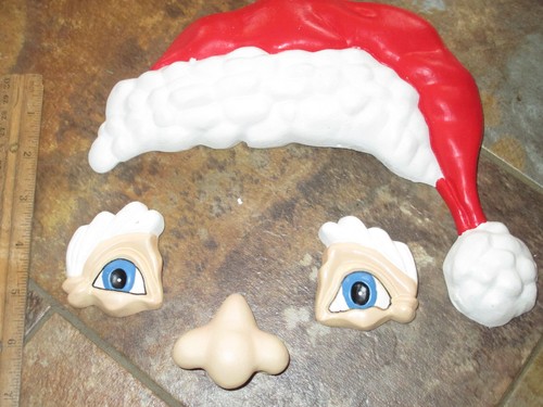 Santa Tree Face Decoration Faces In The Woods NEW Rare Currently Unavailable - Picture 5 of 9