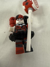 LEGO 70916 - The Batman Movie - Harley Quinn w/ Hammer - Minifig / Mini Figure
