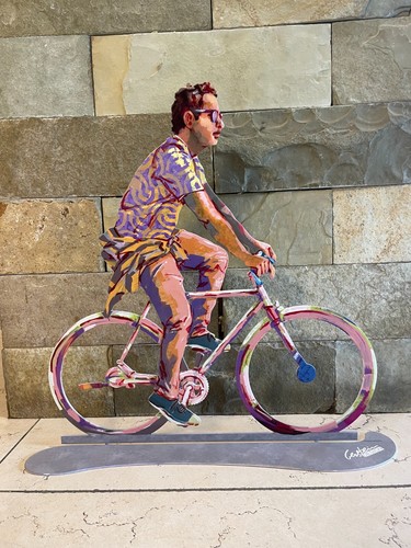 David Gerstein Hecho a Mano Arte Pop Escultura de Metal "City Biker" - Imagen 3 de 16