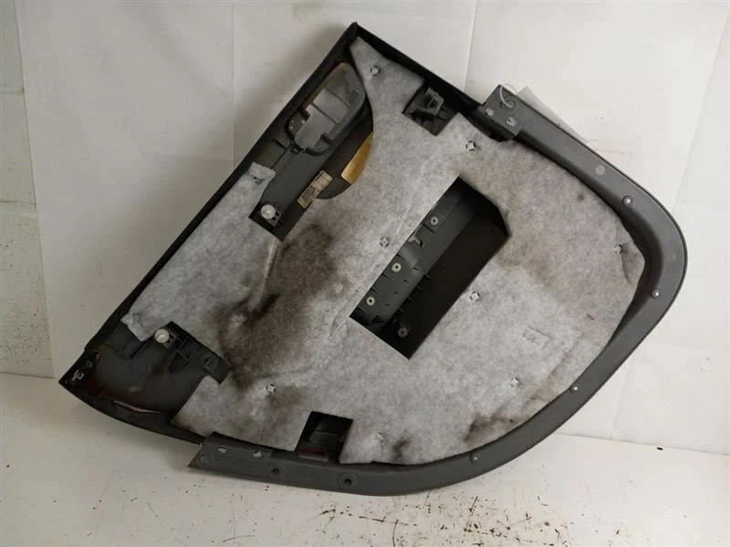 Chrysler 300 2005 panel de moldura de puerta trasera derecha Foto 4 de 4