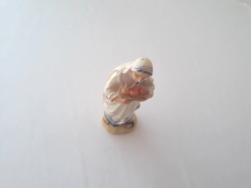 Saint Martha Religious Figure Figurine Biblical Carrying Bread 2 Inch - Picture 7 of 8