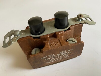 Vintage Cutler-Hammer 10250H2543A Push Button Line Switch/Element 600V 1947 5079