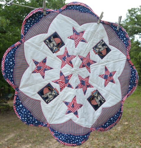 PATRIOTIC  TABLE TOPPER cotton Red/white/blue  Appliqued