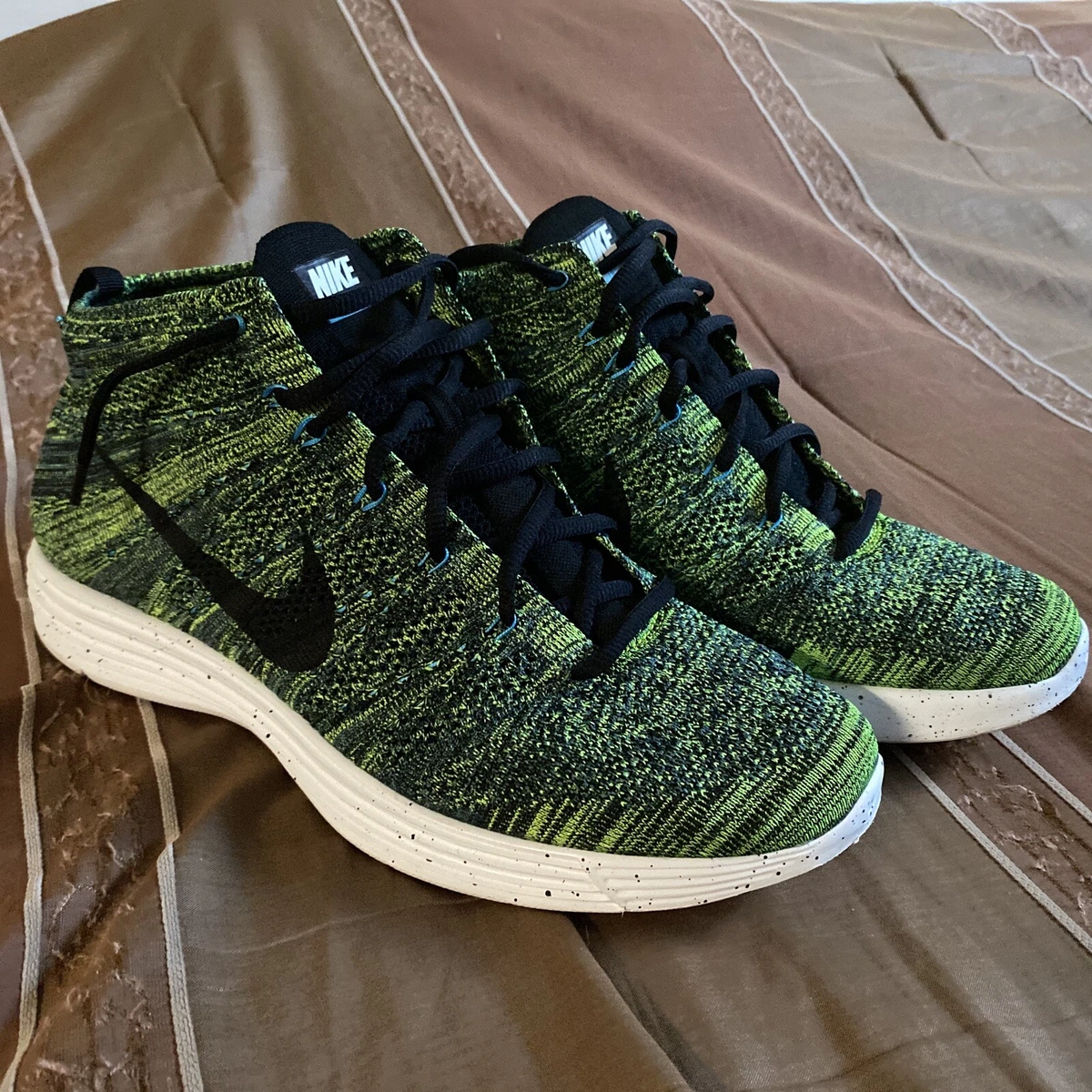 Nike htm deals flyknit chukka