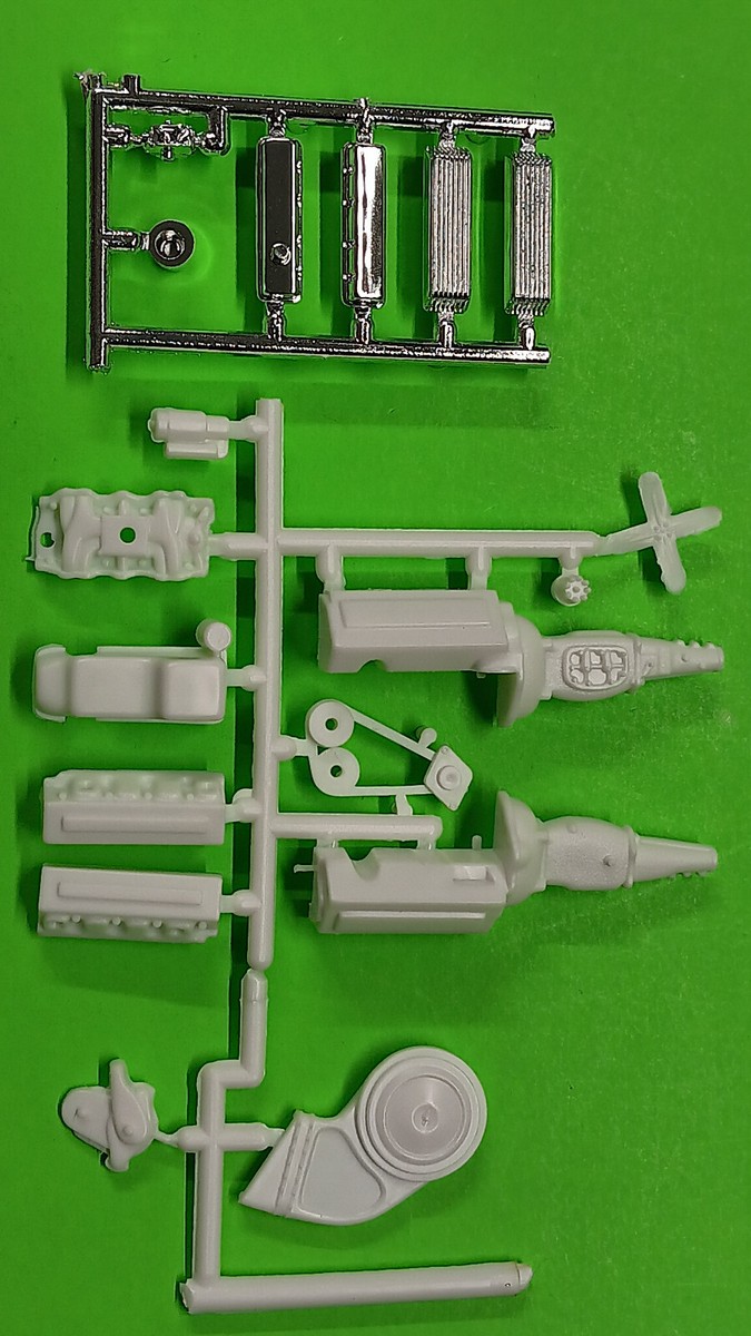 AMT 66 1966 Chevy Impala SS Modified Stocker 1/25 427 Engine