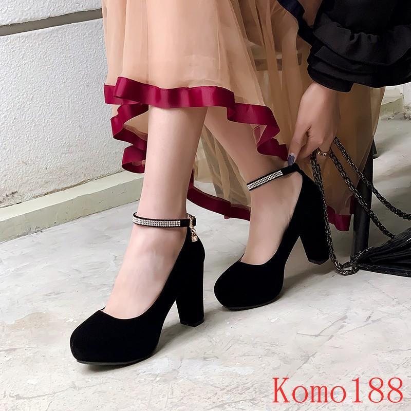Foto 7 di 15