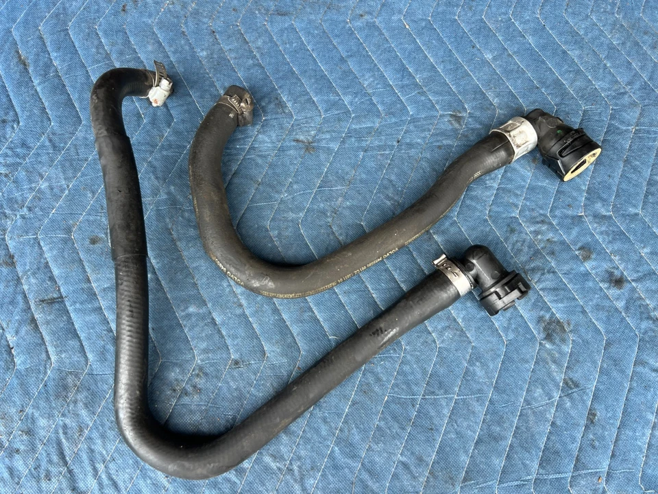 Volvo S60R V70R 2005-2007 núcleo de calefacción a tubo de manguera de motor par OEM #2950EM Foto 2 de 4