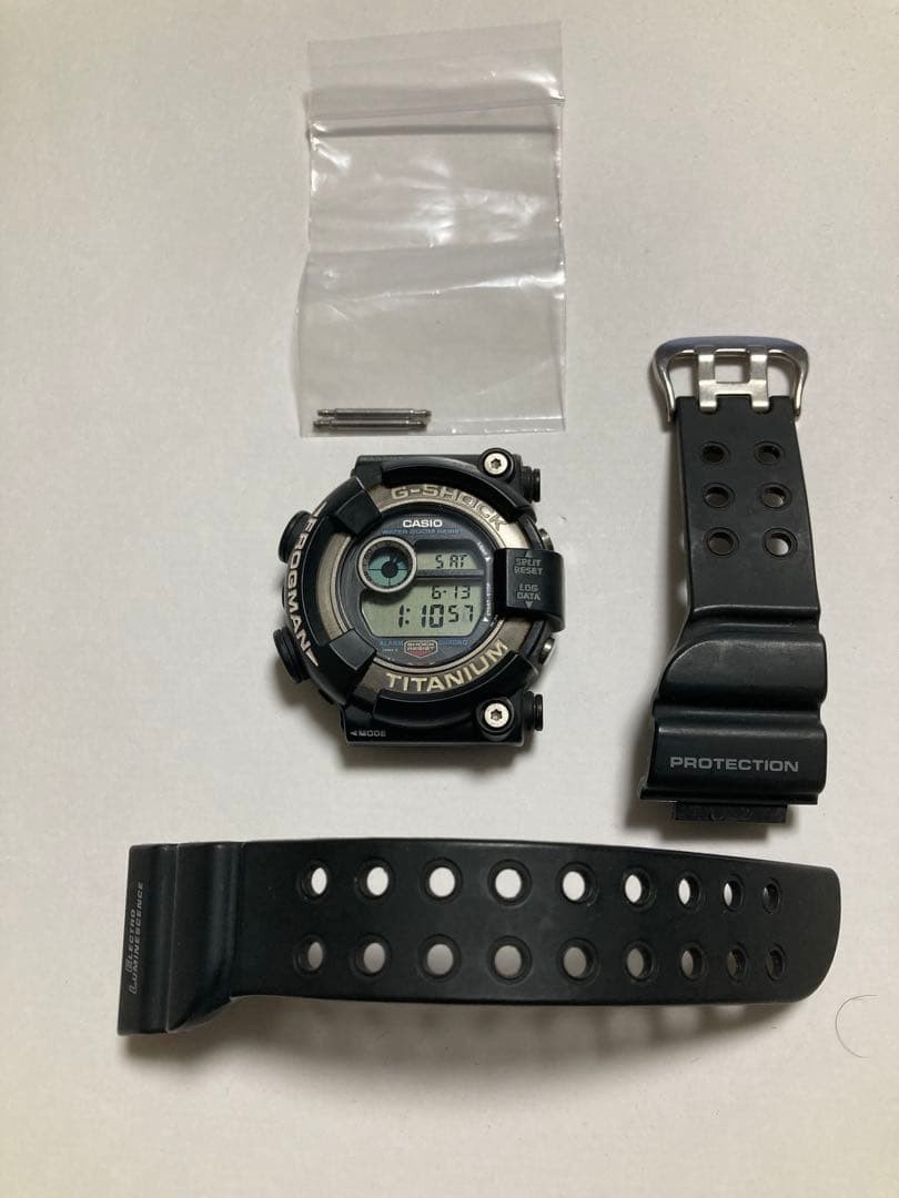 CASIO G-SHOCK Frogman DW-8200 Digital Watch Titanium 200m Water Resistant