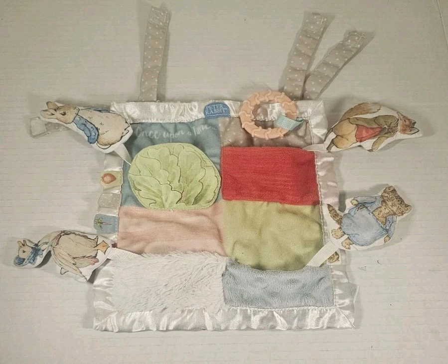 Manta de seguridad Lovey Kids Preferred Beatrix Potter Peter Rabbit Peek-a-Boo Foto 2 de 3