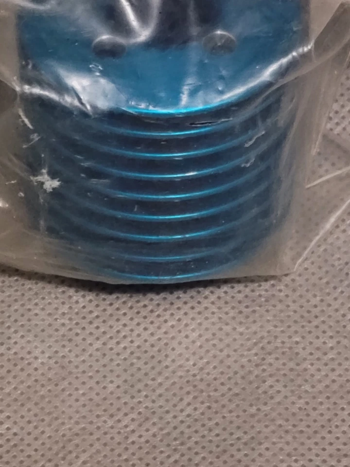 VINTAGE TEAM DURATRAX .10 FP-B HEATSINK ENGINE HEAD NEW OLD STOCK HTF DTXG1515 - Image 2 of 4