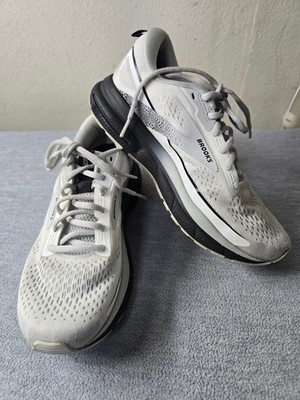 Brooks Trace 3 Womens Size 8 Wide Shoes White Running Sneaker 1204011D191 Gym