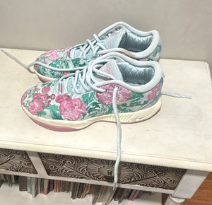 NIKE LEBRON 21 "GRANDMA'S COUCH - PEARL OF Z"