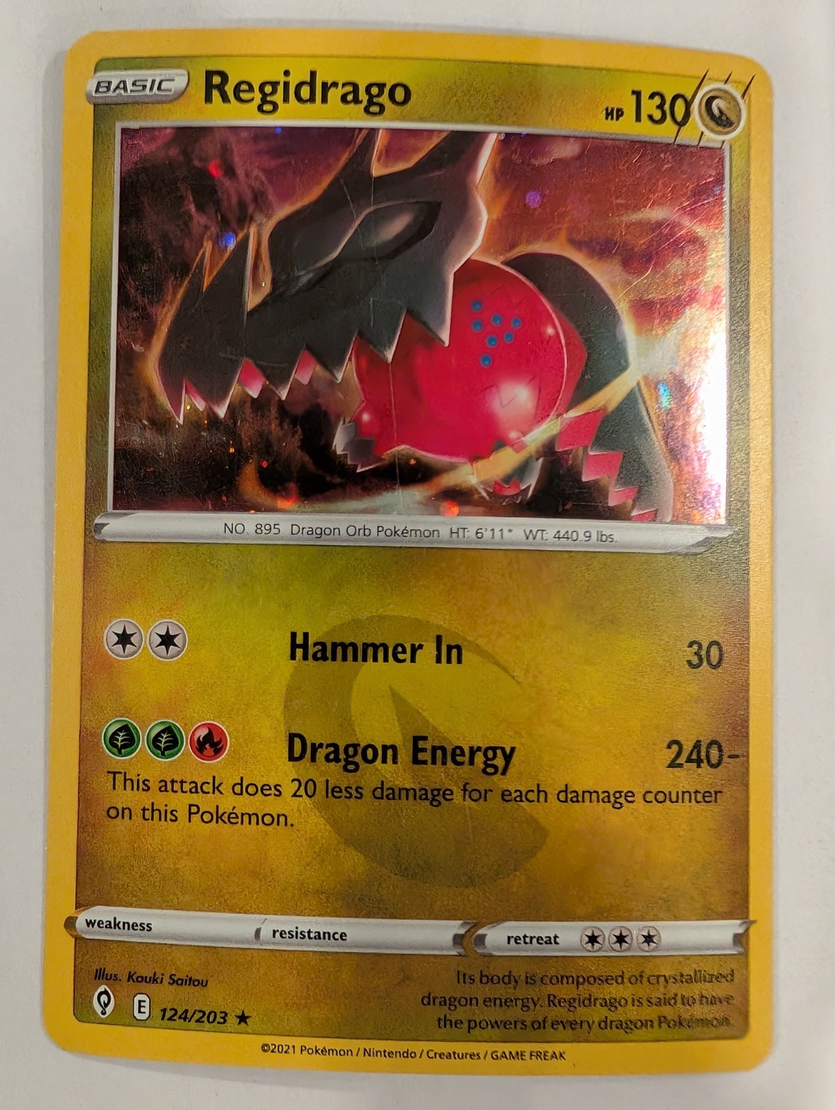 Regidrago 124/203 - Evolving Skies Pokemon Holo Foil Nice!