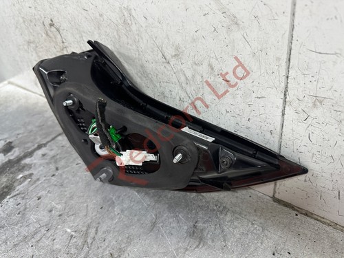 Fanale posteriore destro interno HYUNDAI IONIQ 2019-2022 92404G2200 - Foto 8 di 12
